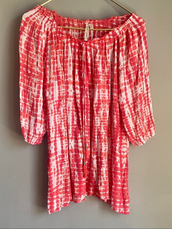 grand & greene Tops - grand & greene Red and White Tie-Dye Peasant Blouse